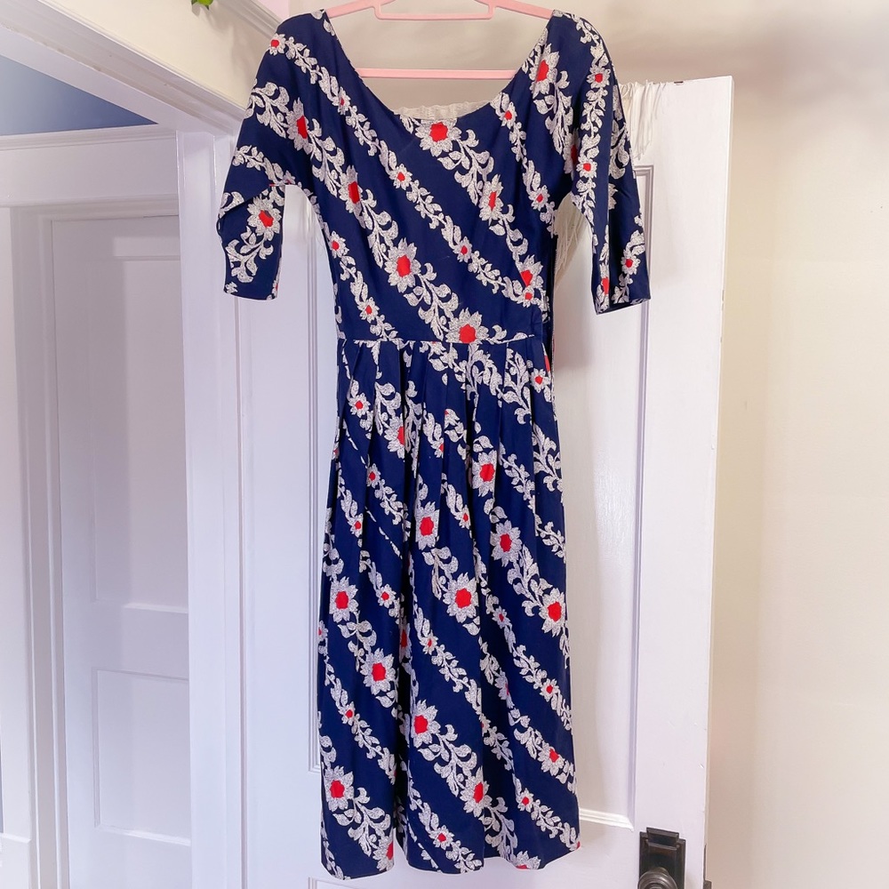 True Vintage 1950s Cotton Dress with full circle skirt